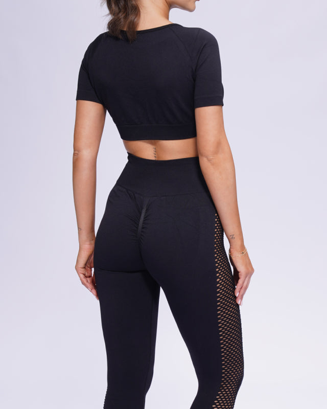 Hip-Up Cut-Out Legging